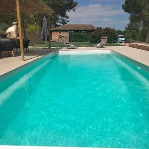 D'hôtes Le Loubet Maison d'hôtes LʼIsle-Jourdain